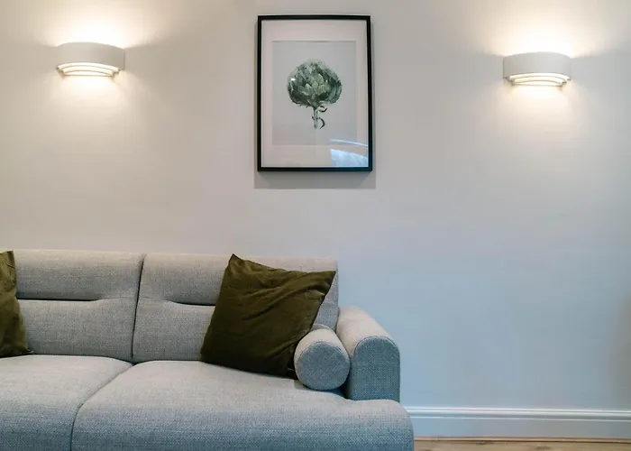 4 Bedrooms Peaceful Home Abbey Rd - St Johns Wood